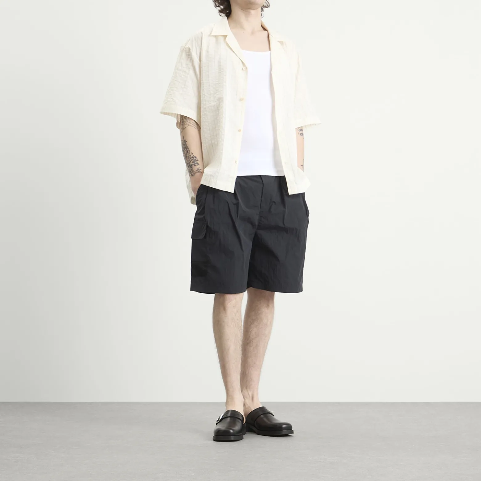 A Kind of Guise Quito Pleated Tech Shorts