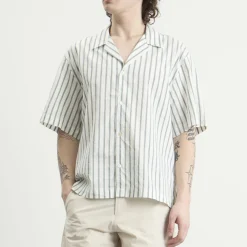 A Kind of Guise Samata Vacation Shirt