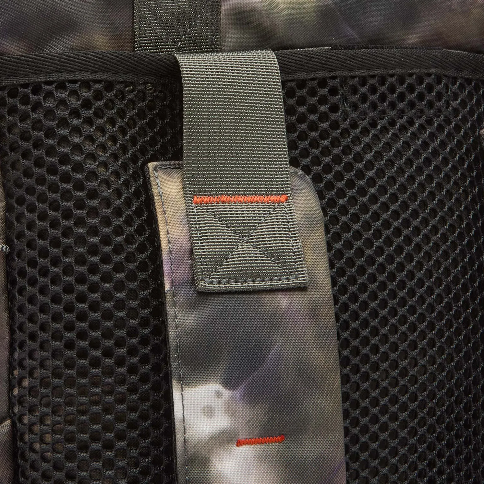 and wander x ROA Camouflage 2-Way Tote Bag