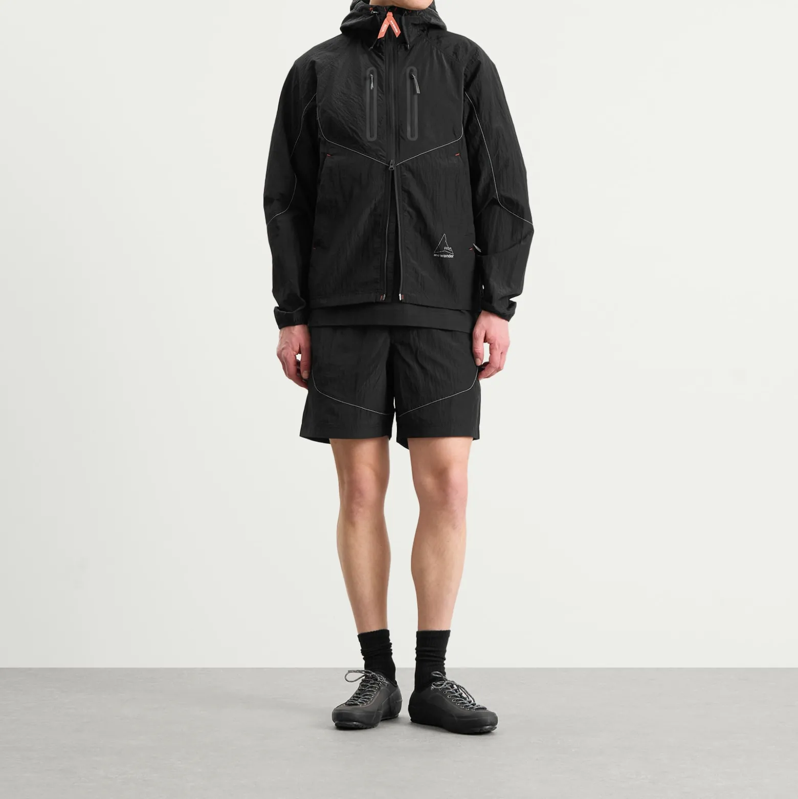 and wander x ROA Ripstop Wind Jacket