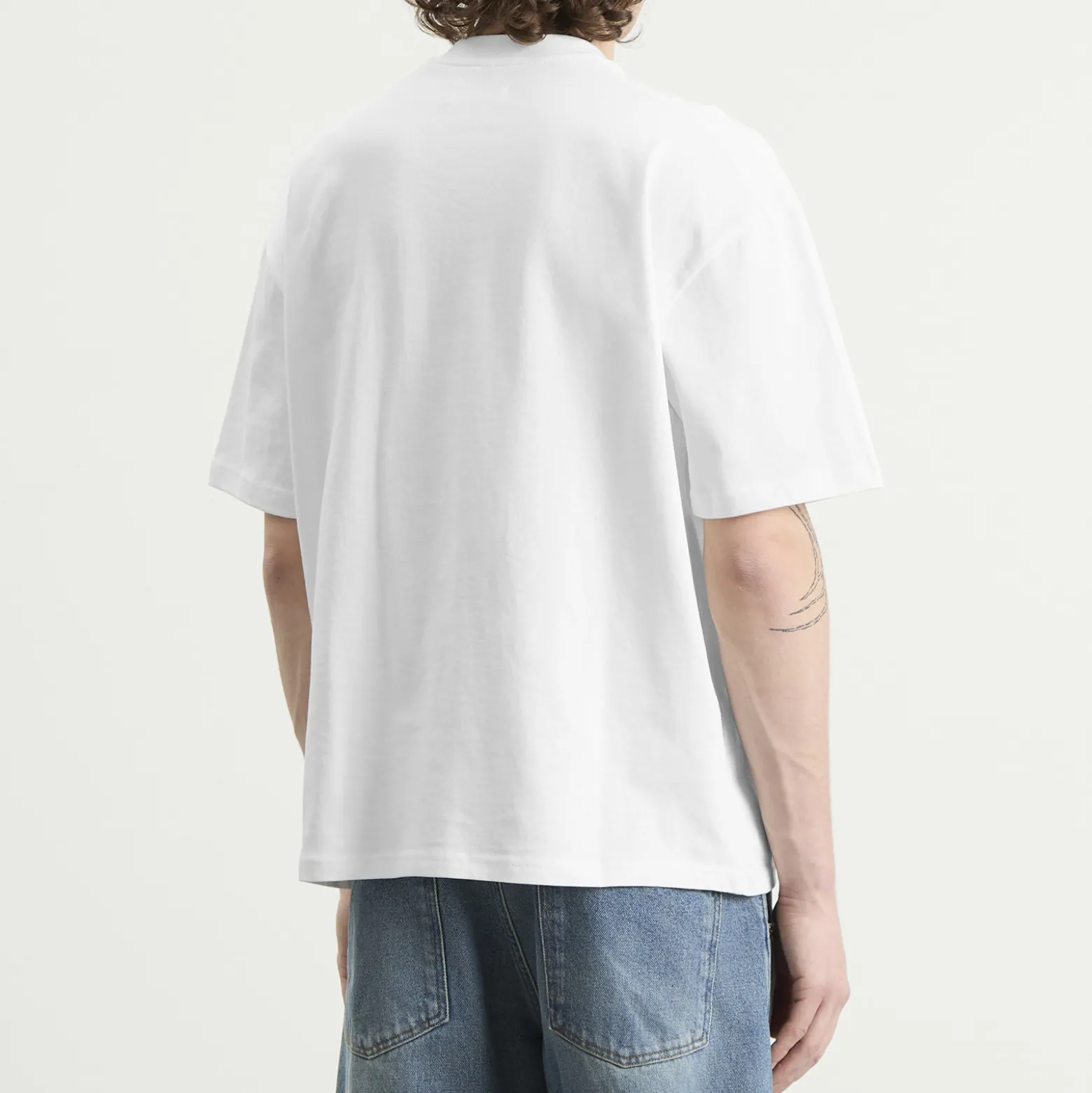 ANNIE HOOD AH Factory T-Shirt