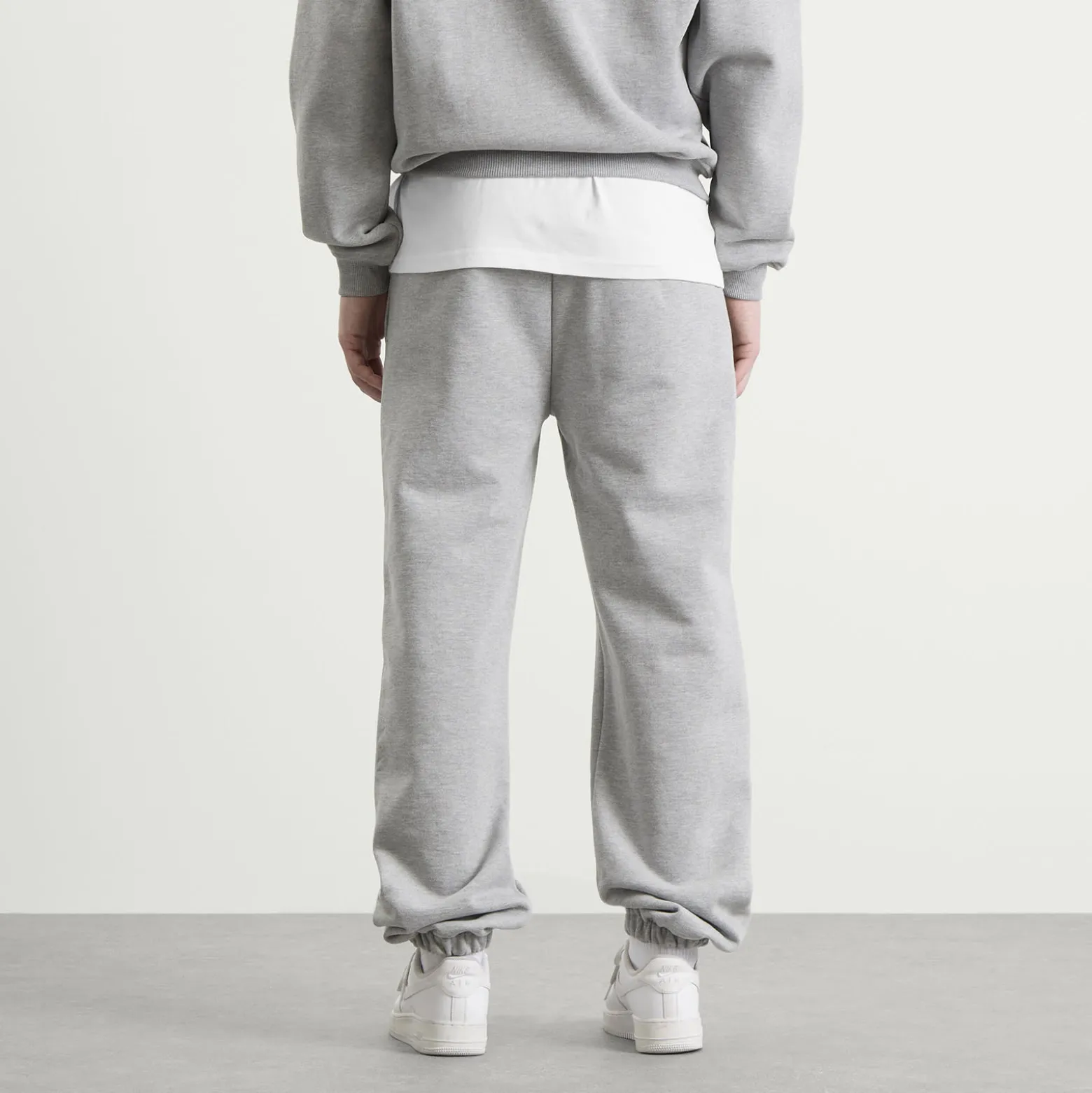 ANNIE HOOD Mini Logo Cuffed Joggers