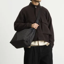 ARCS HEY Sling Bag