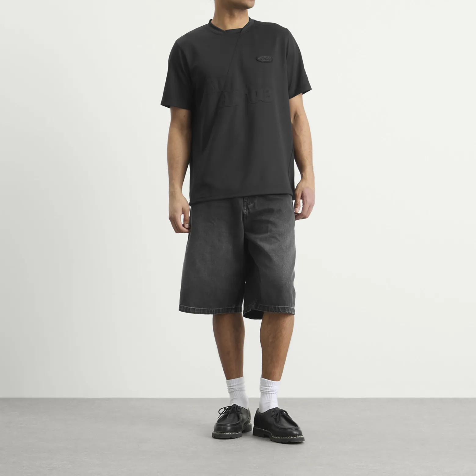 Arte Football T-Shirt