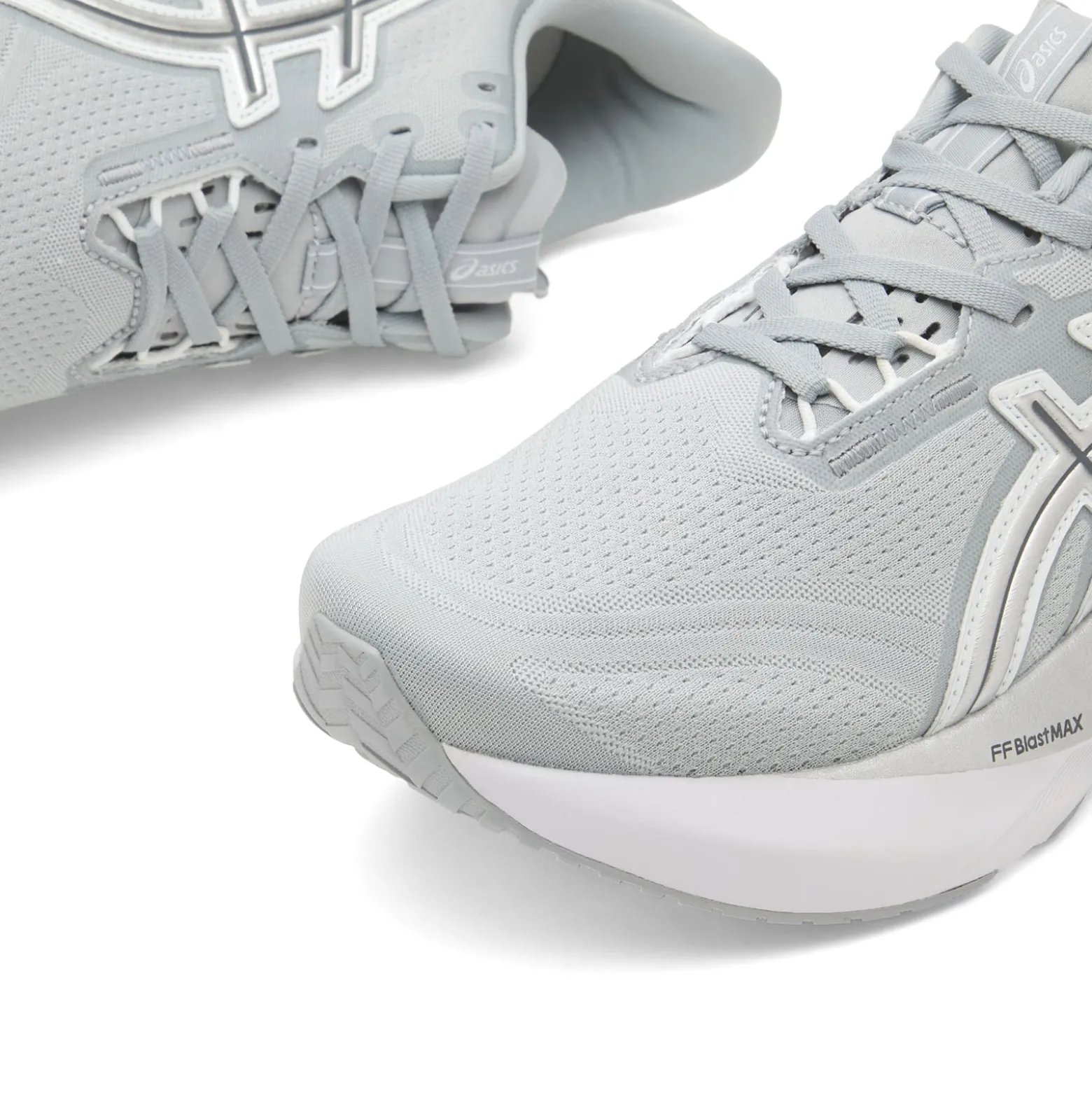 Asics Novablast 5 Atc Sneaker