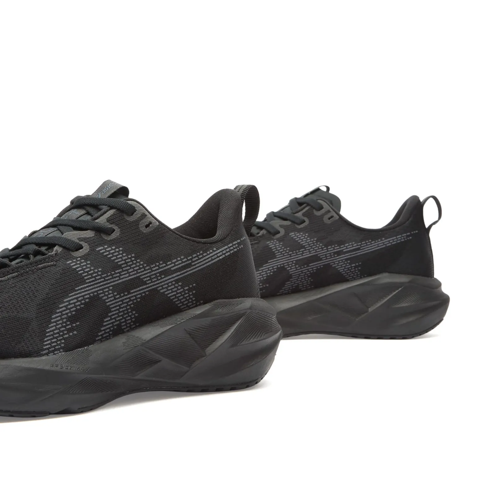 Asics Novablast 5 Sneaker