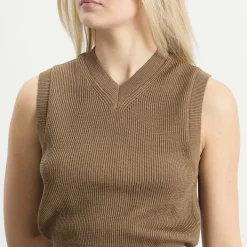 Auralee Rib Knit Vest