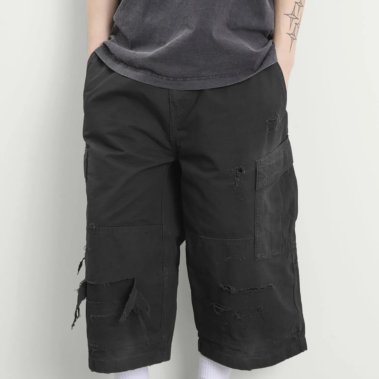 Balenciaga Ripstop Cropped Cargo Pants