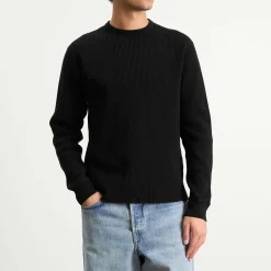 BEAMS Waffle Crew Neck Sweatshirt