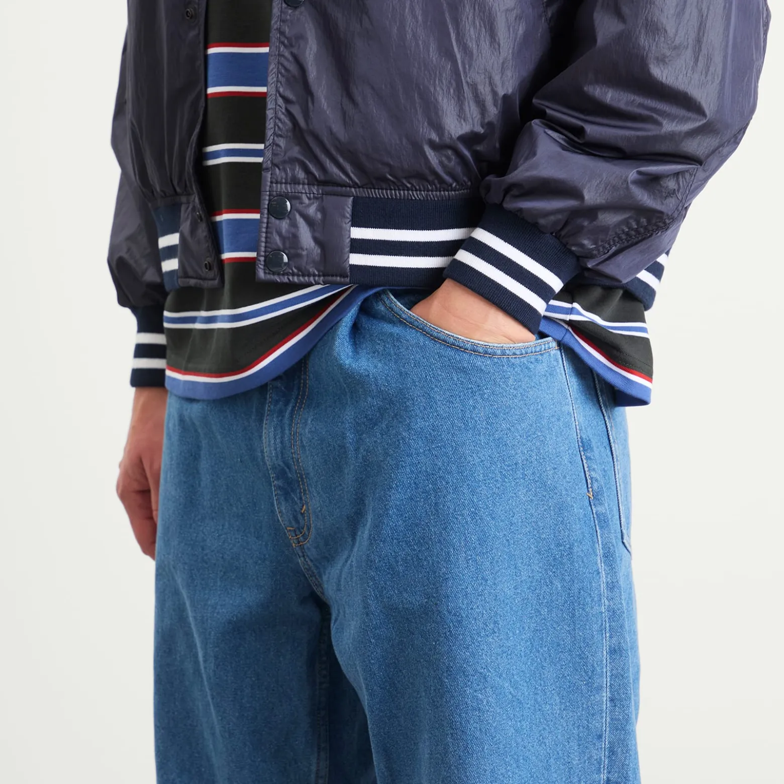 BEAMS Wide Tapered Denim Jeans