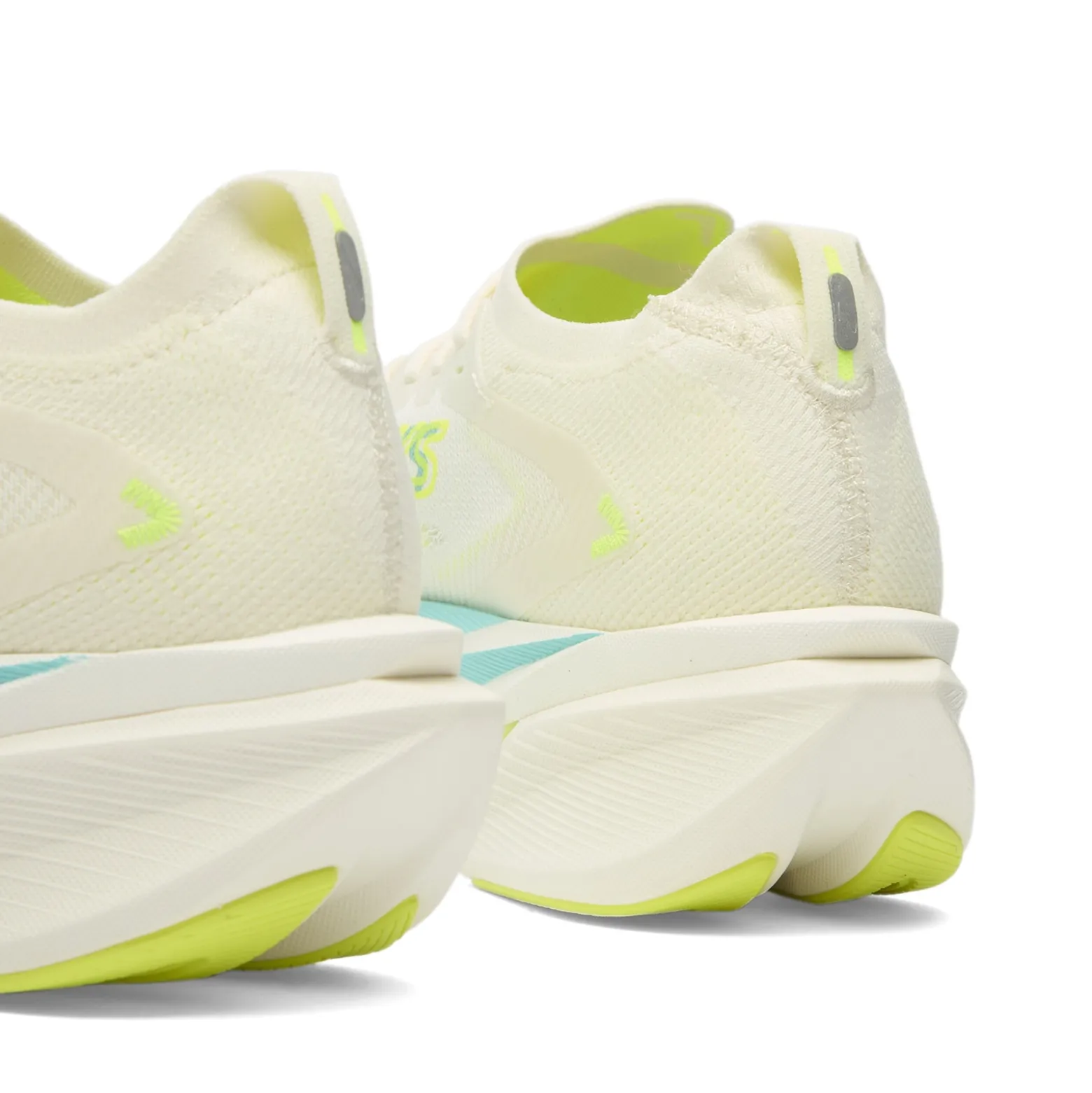 Brooks Hyperion Max 3 Sneaker