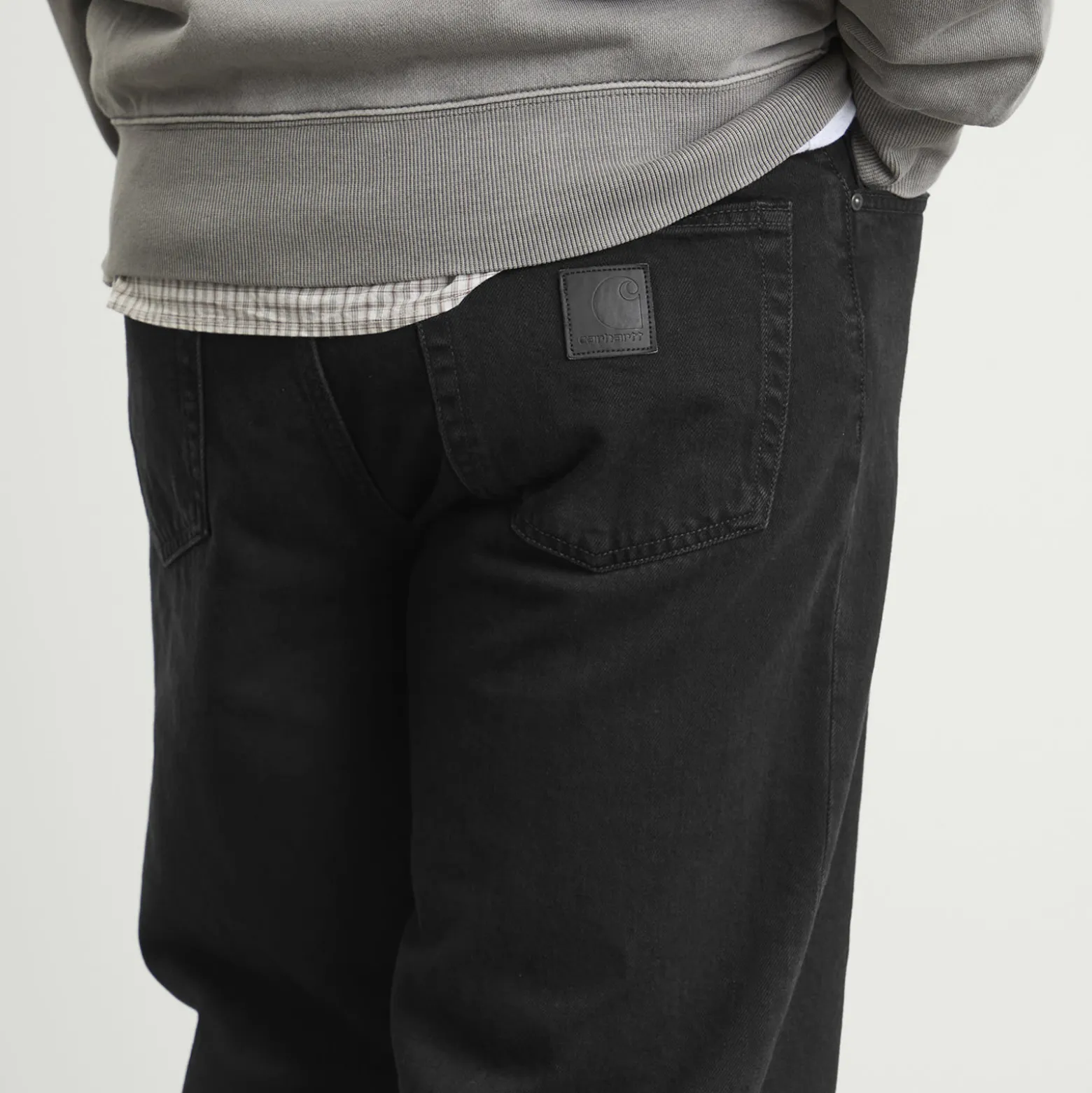 Carhartt WIP Aaron Regular Tapered Jeans