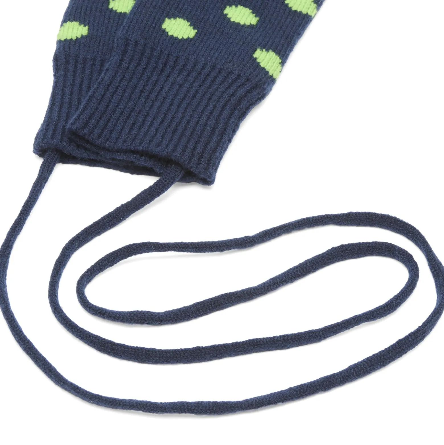 Damson Madder Cable String Mittens