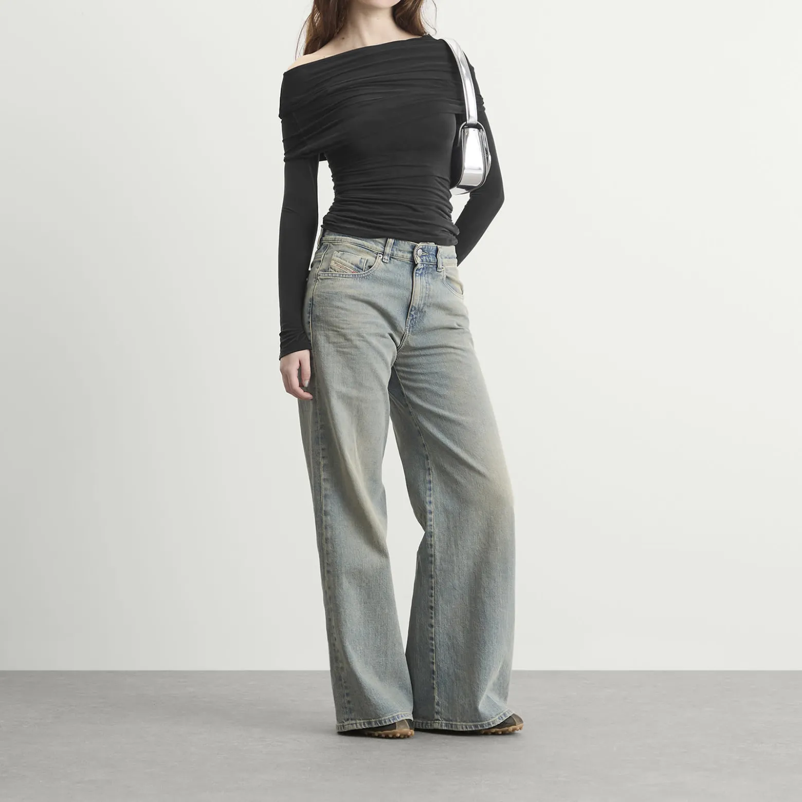 Diesel 1978 D-Akemi Wide Leg Jeans
