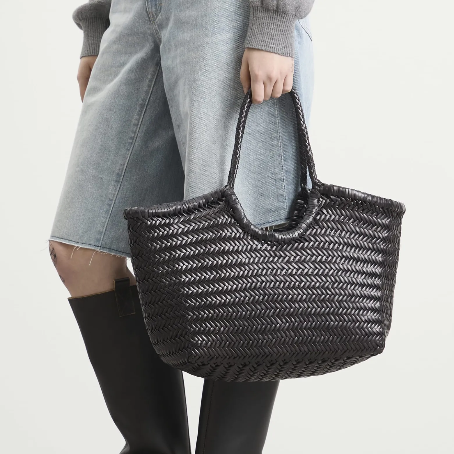 Dragon Diffusion Nantucket Basket Bag