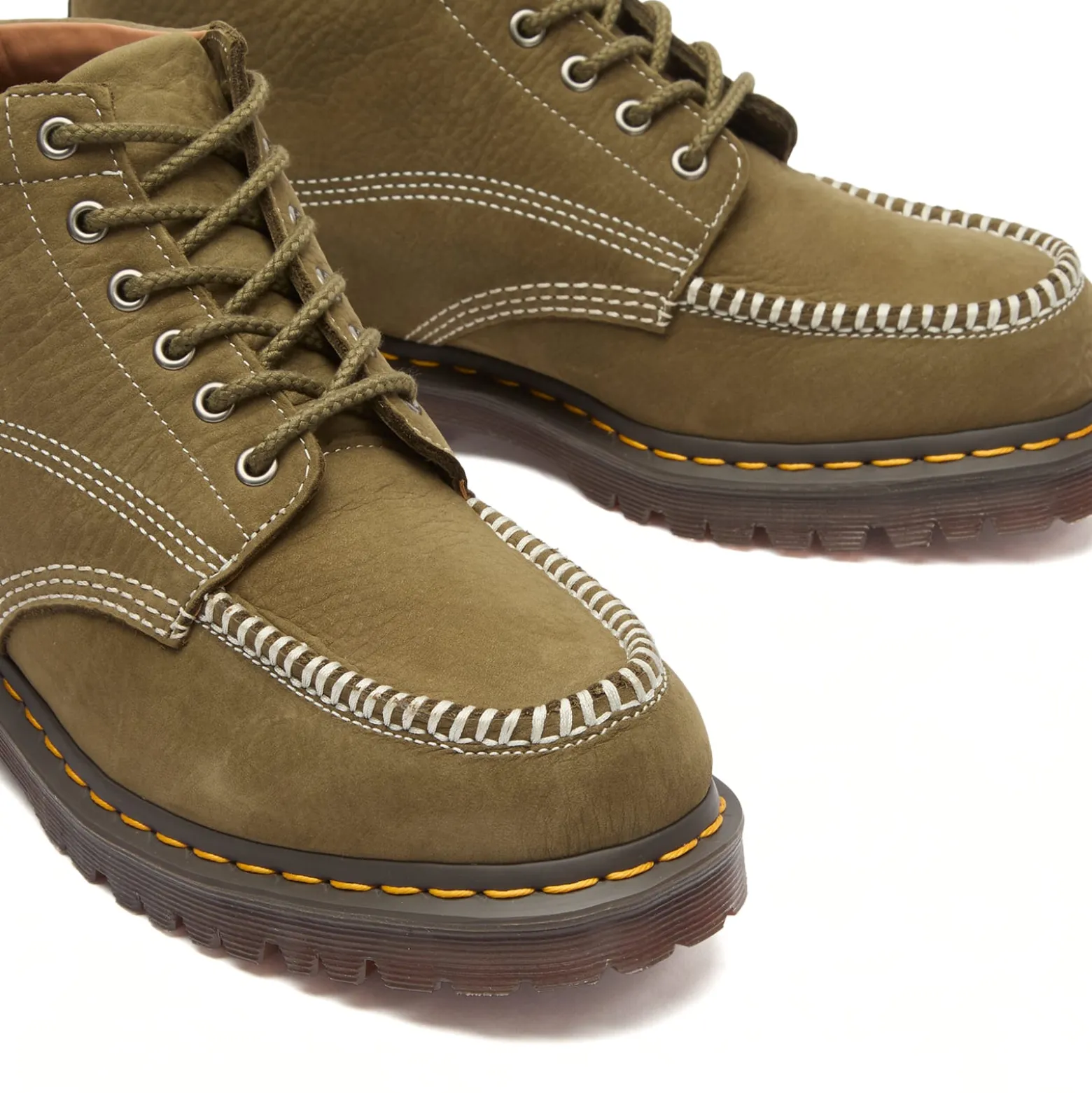 Dr. Martens Lowell Chukka Boot