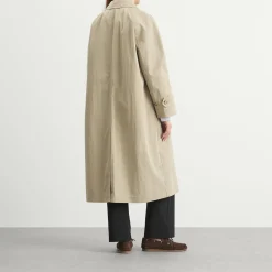 Dunst Refined Mac Coat