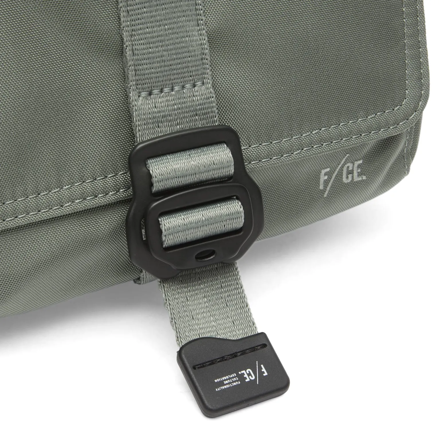 F/CE. 420 re/cor Holiday Bag
