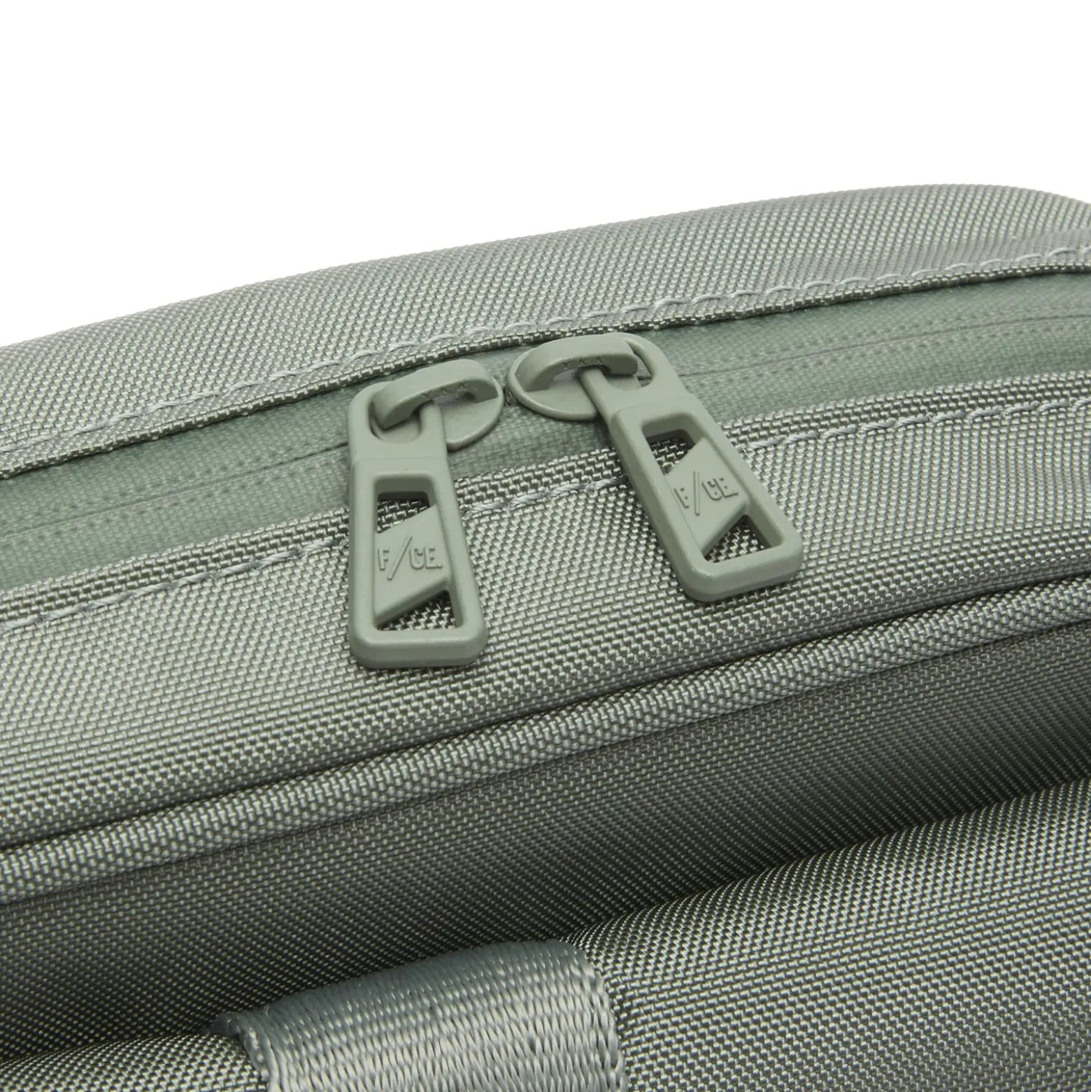 F/CE. 420 re/cor Holiday Bag