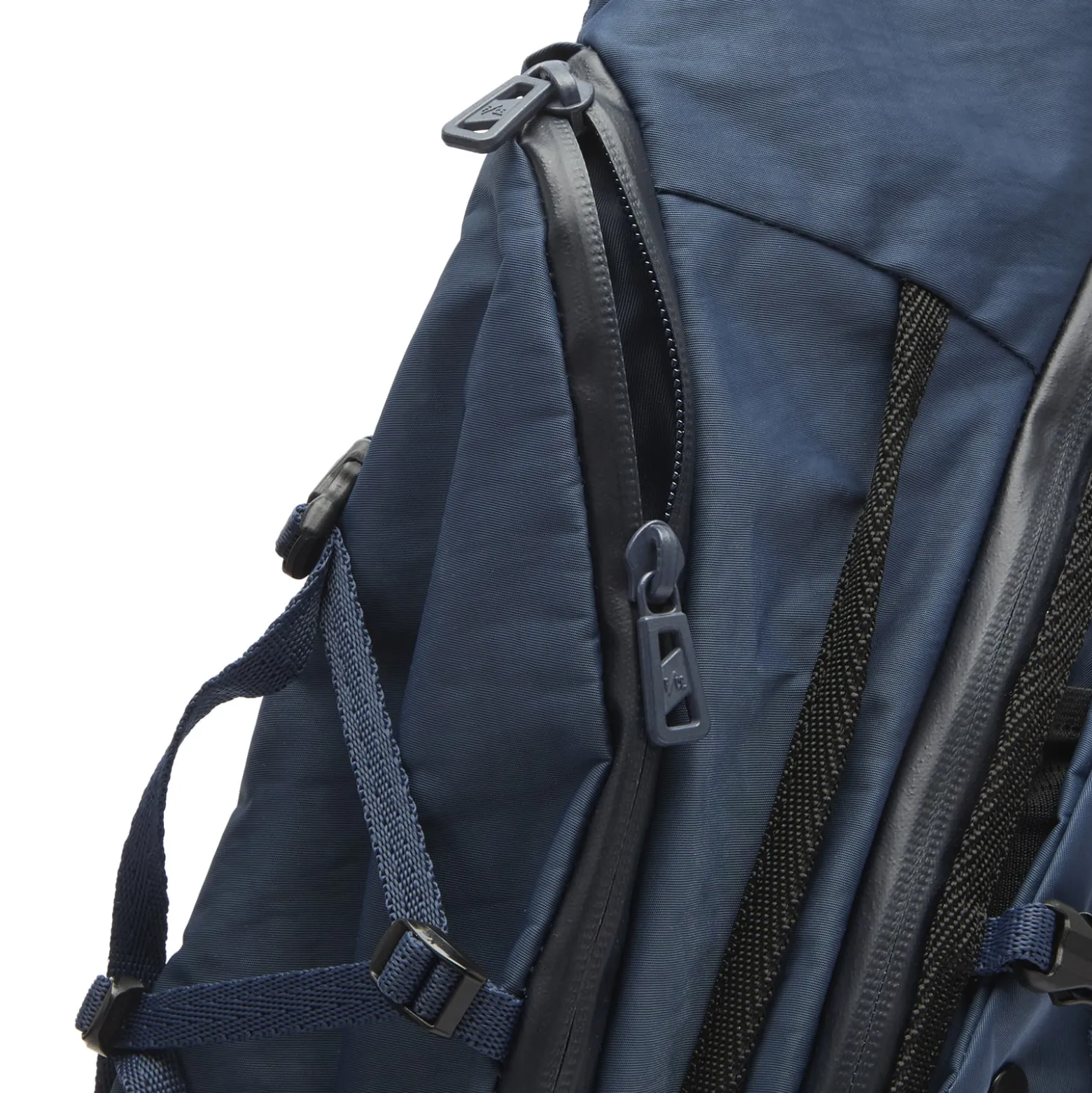 F/CE. Textured Twill 3 Points Slinger Bag