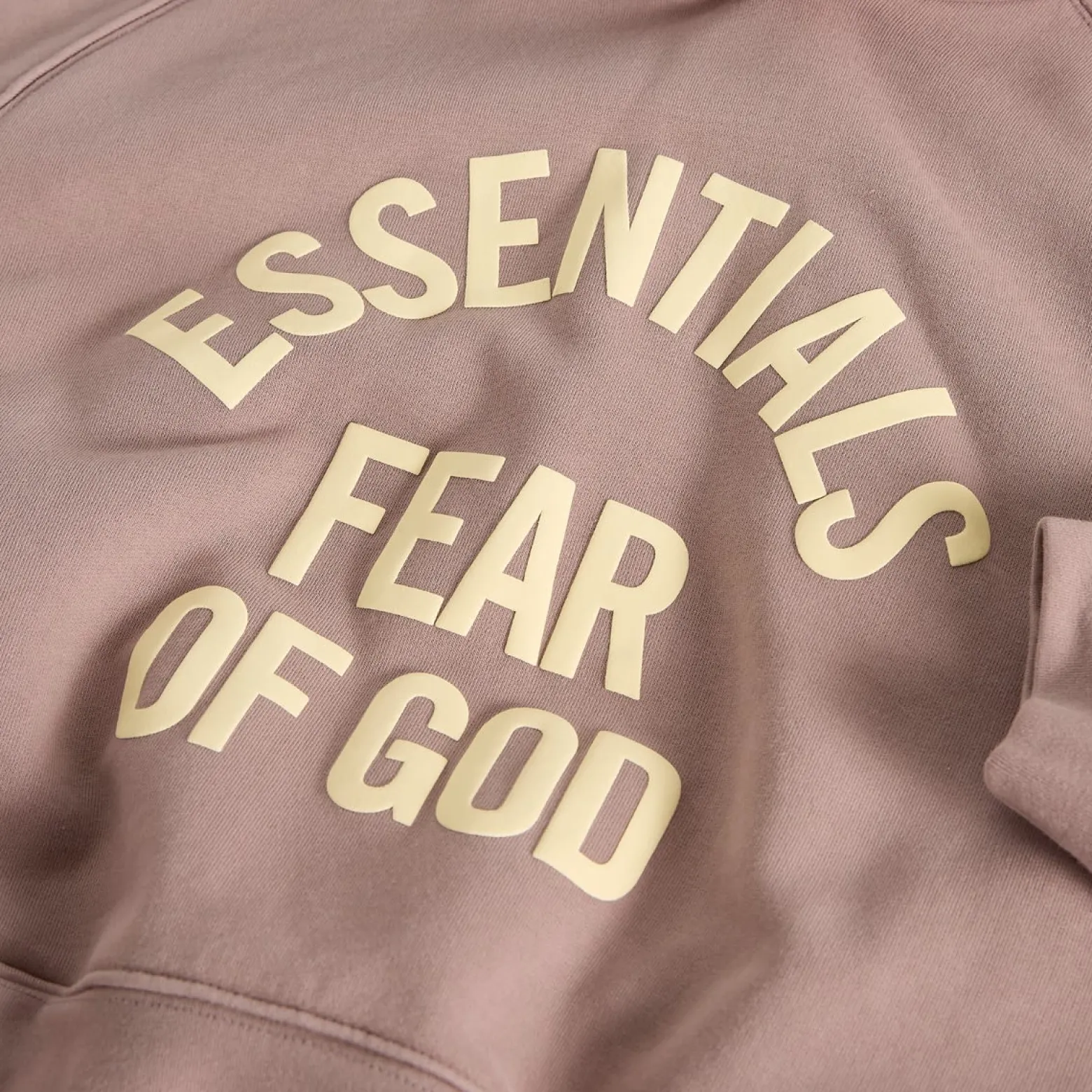 Fear of God ESSENTIALS Campus 90'S Crop Raglan Hoodie