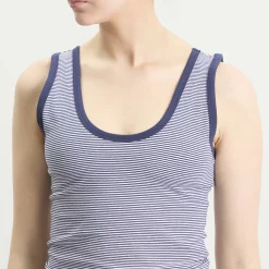 Good American Super Stretch Ringer Tank