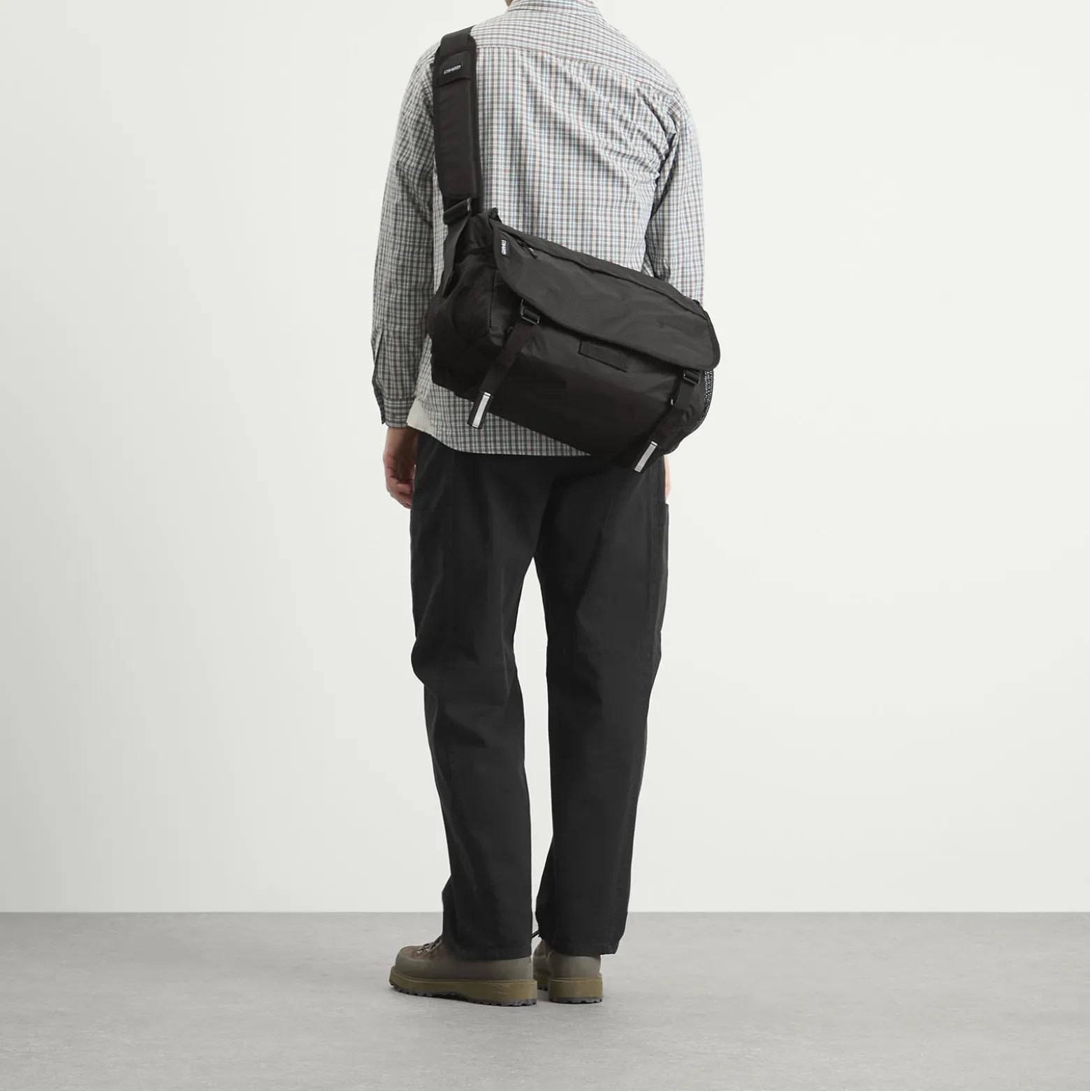 Gramicci Messenger Bag