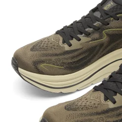 HOKA ONE ONE Clifton 10 Sneaker