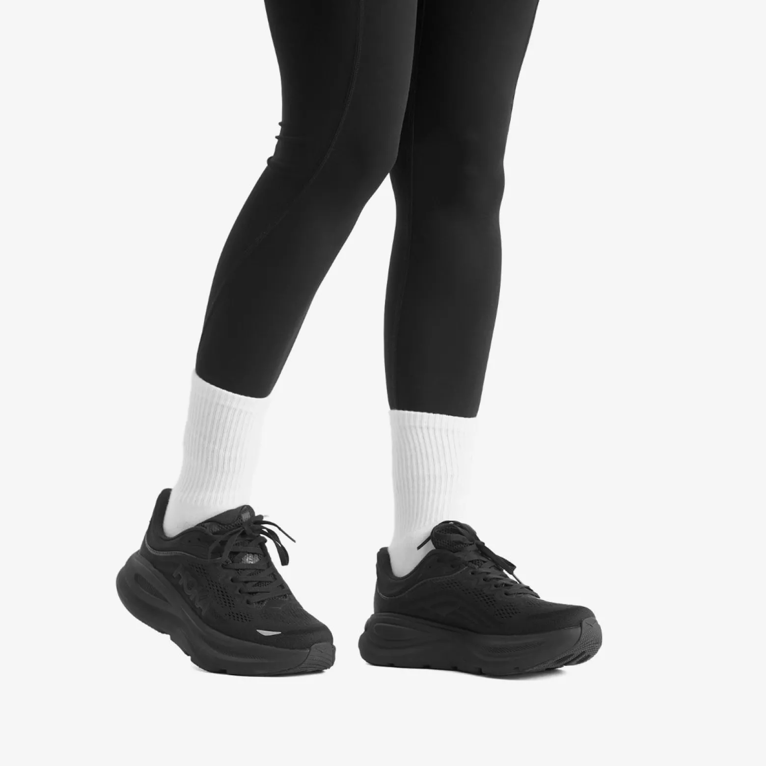 HOKA ONE ONE W Bondi 9 Sneaker