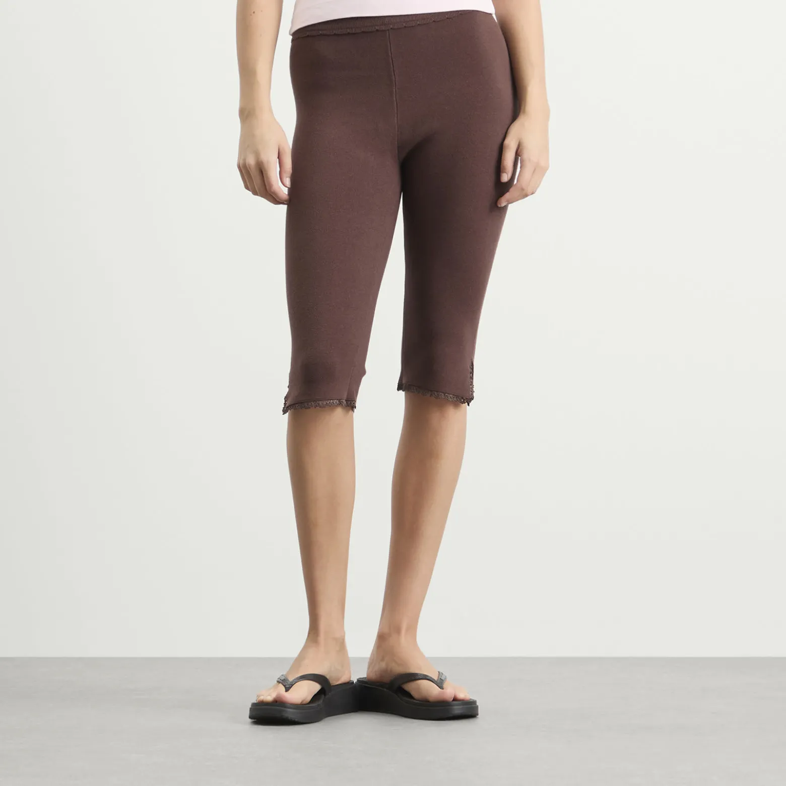 House Of Sunny Classic Capri Pants