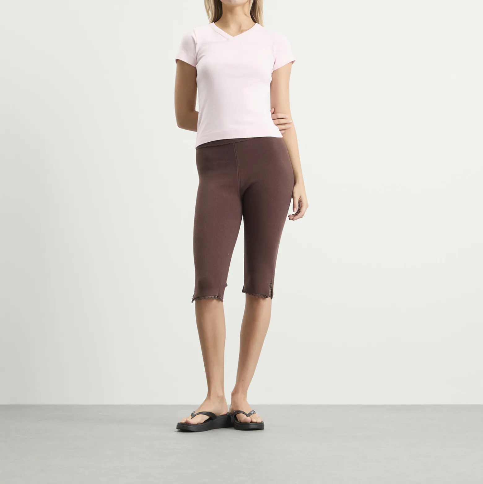House Of Sunny Classic Capri Pants