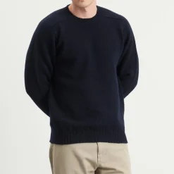 Jamieson's of Shetland Crew Knit