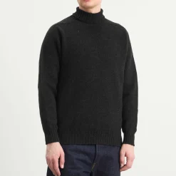 Jamiesons of Shetland Roll Neck Knit