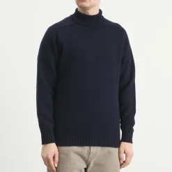 Jamieson's of Shetland Roll Neck Knit