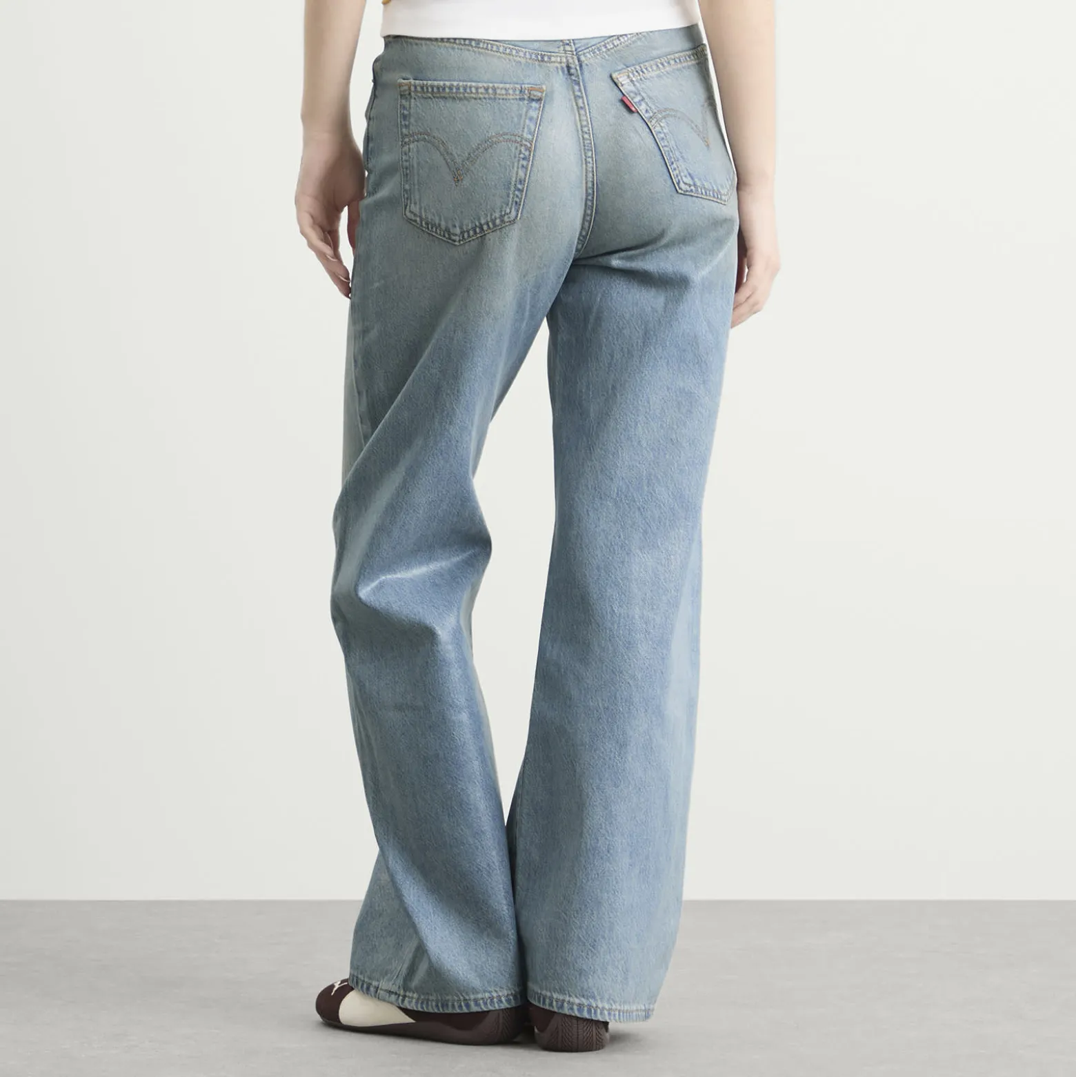 Levi's Ribcage Wide Leg H223 Jeans