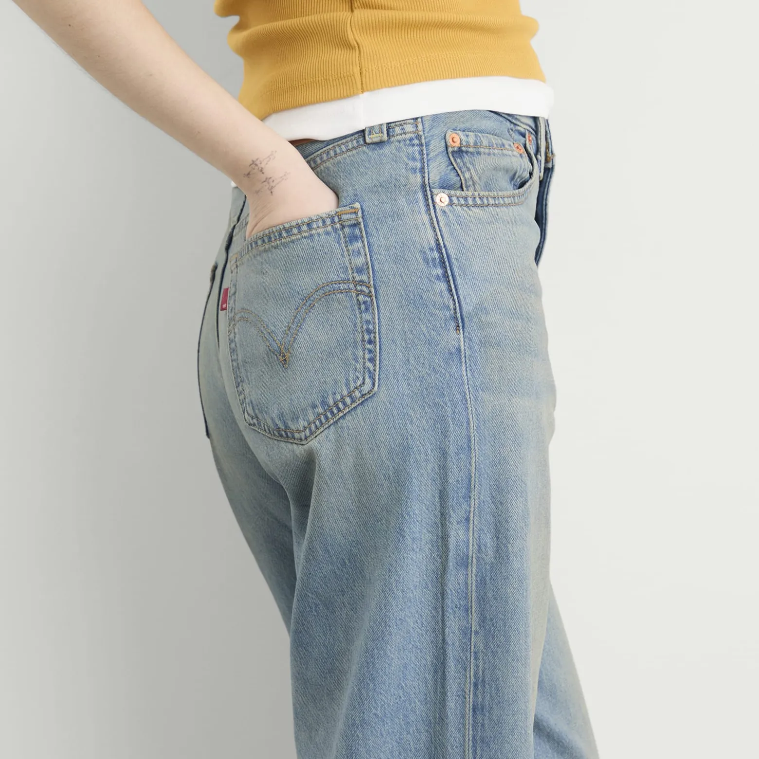 Levi's Ribcage Wide Leg H223 Jeans