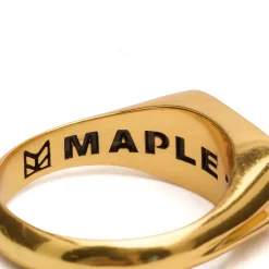 Maple Danny Signet Ring