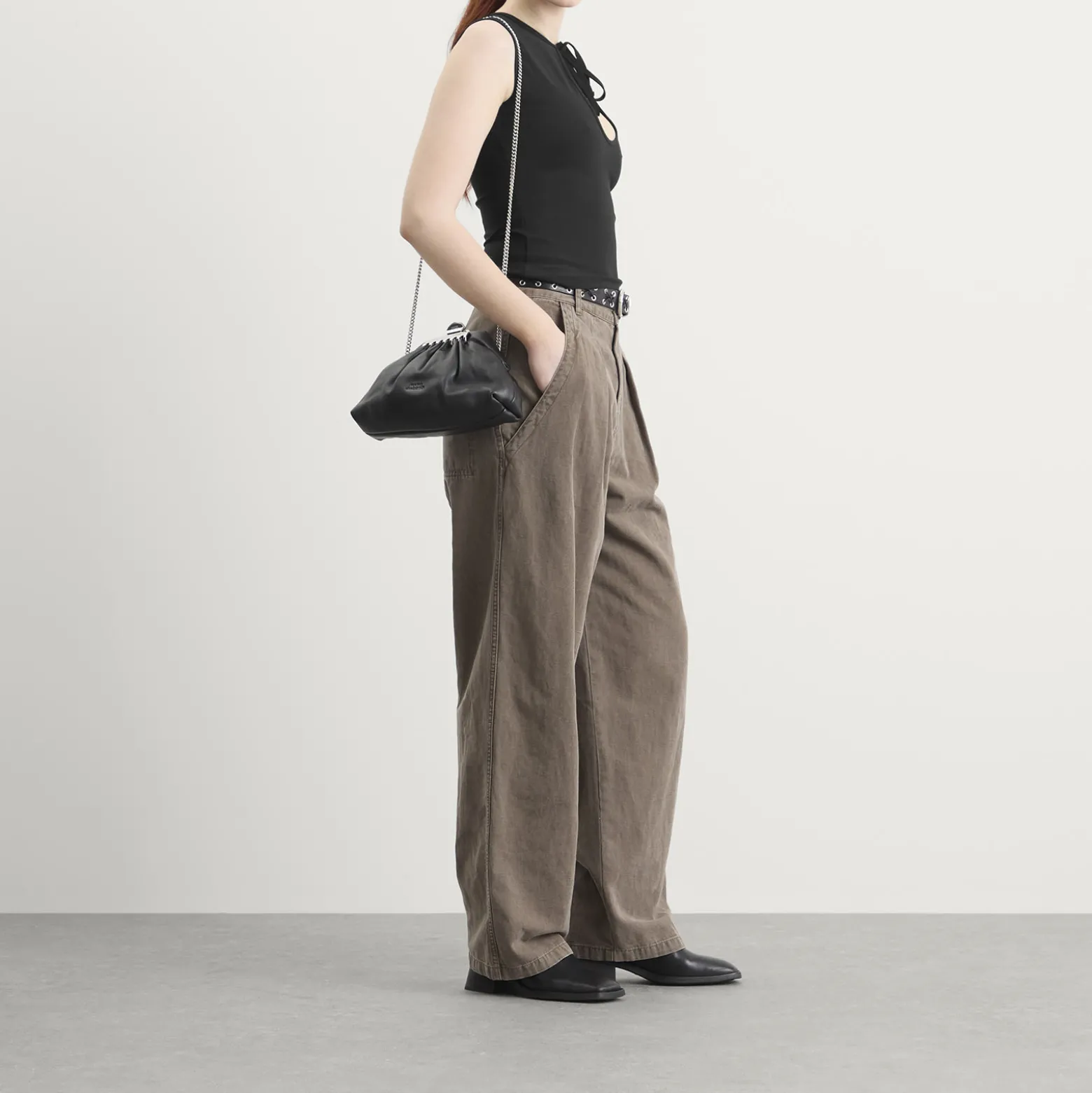 Marc Jacobs The Small Claw Clip Clutch Bag