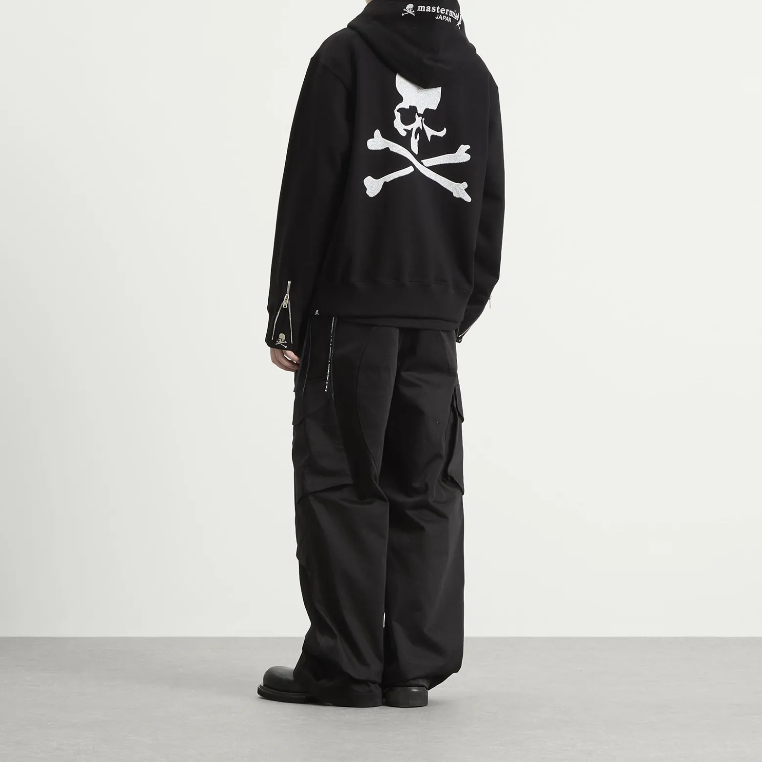 MASTERMIND WORLD OG Embroidery-Ish Zip-Up Hoodie