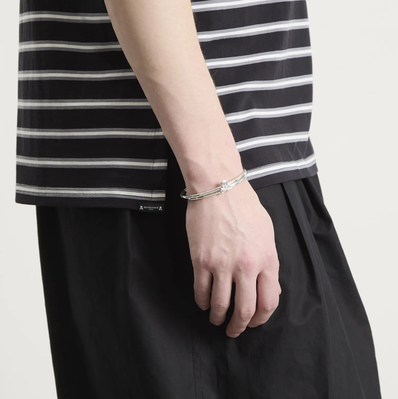 MASTERMIND WORLD Silver Skull Bangle