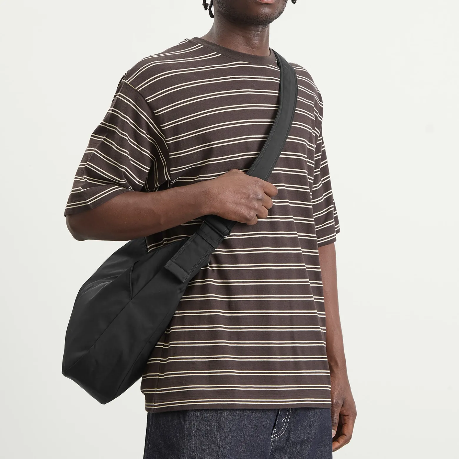 Mazi Untitled Fave Cross Body Bag