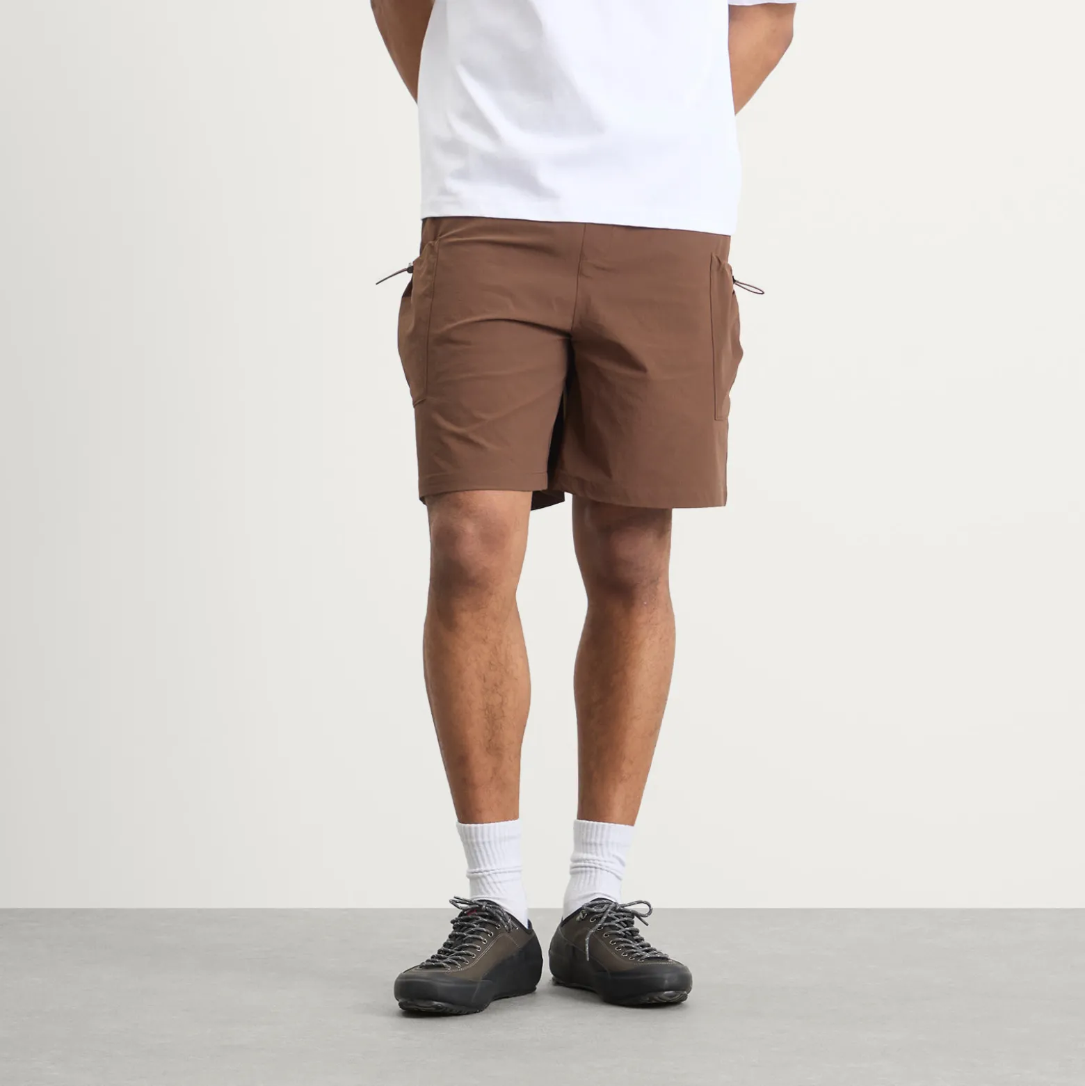 Mellow Clo Forage Shorts
