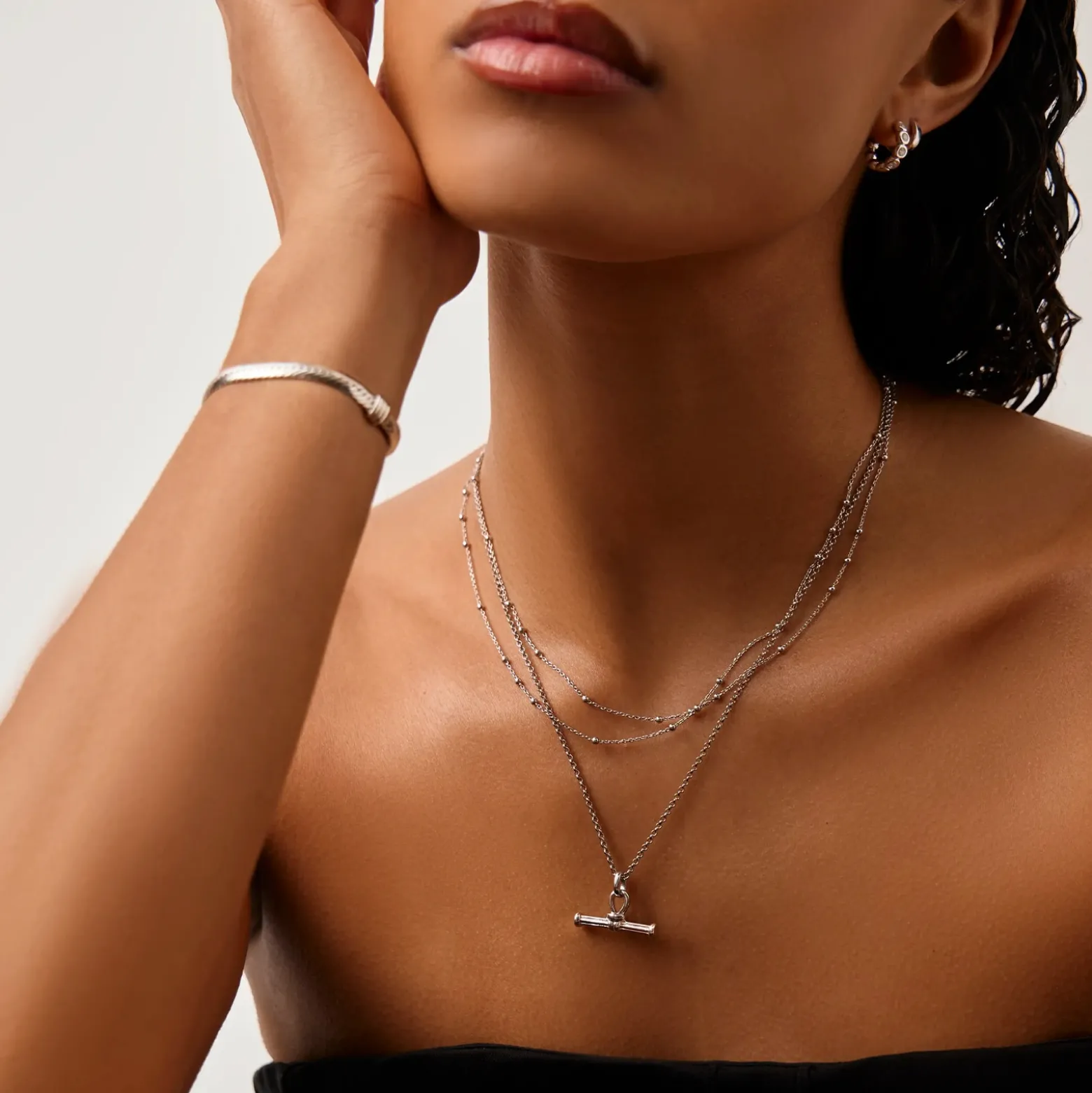 Missoma Ridge T-Bar Chain Necklace