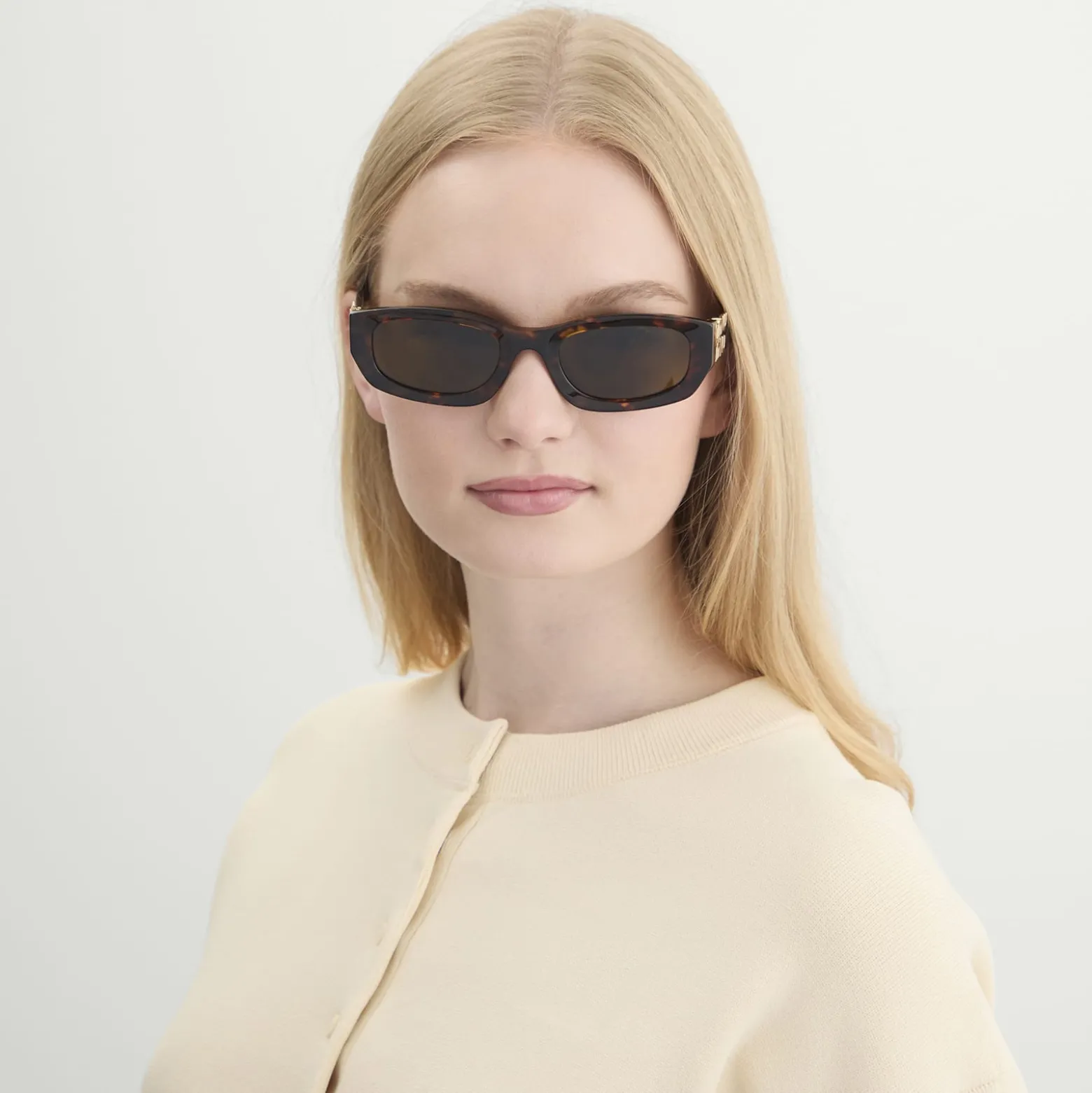 Miu Miu Eyewear B04S Glimpse Sunglasses
