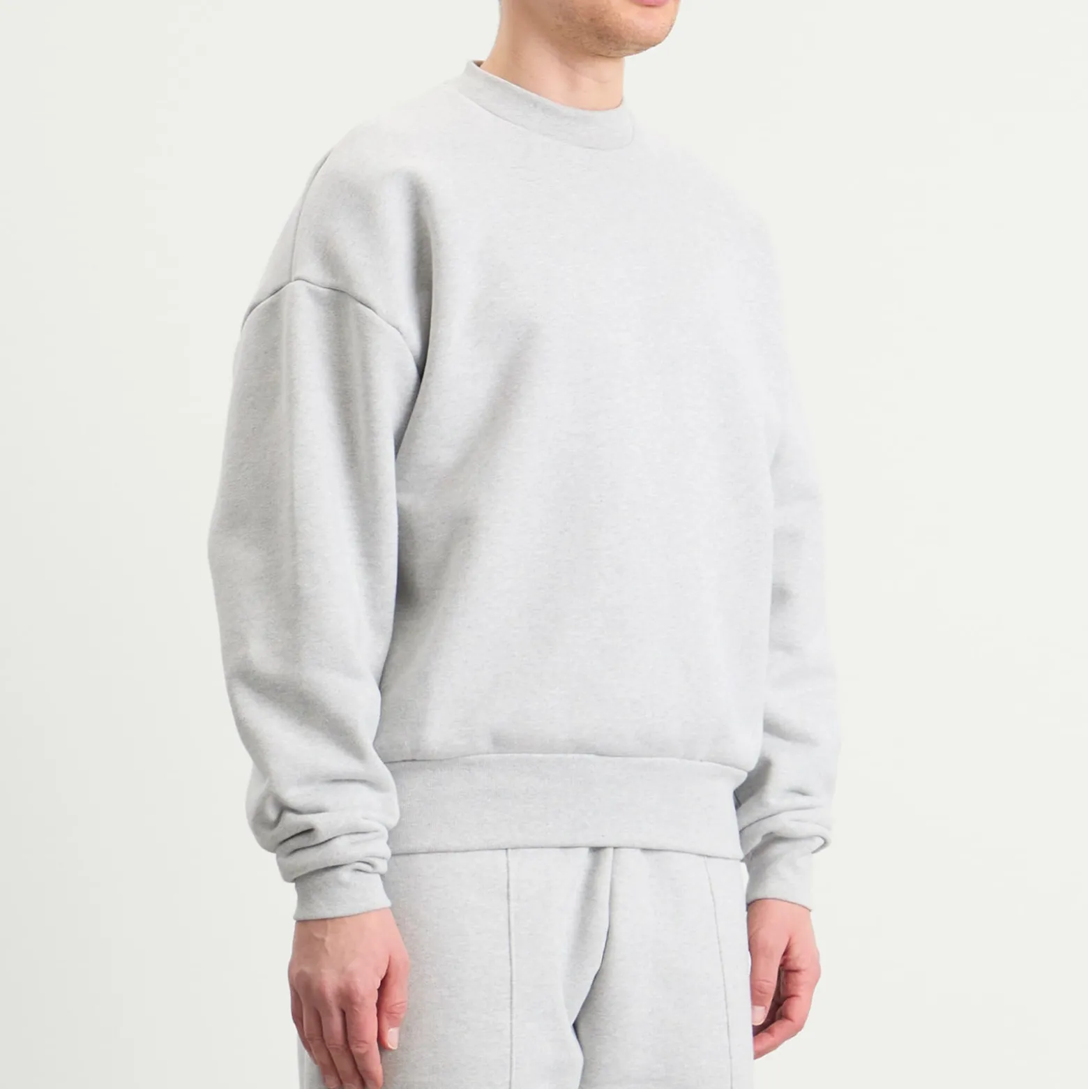 MKI Superweight Crew Sweat