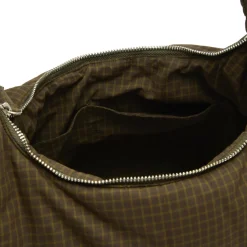 My Mum Made It Large Pleat Puffer Tote Bag