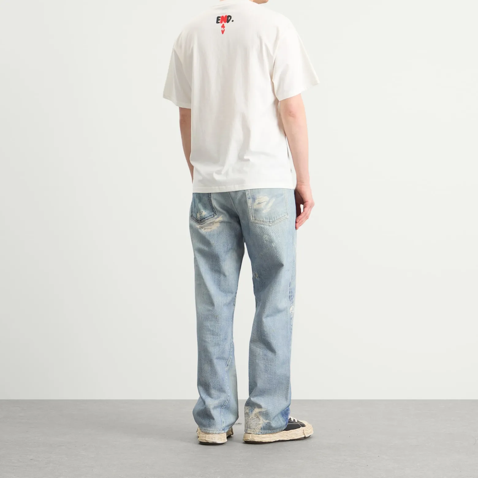 Navinder Nangla END. Londone Fassion Weak T-Shirt