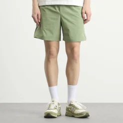 New Balance Athletics Stretch Woven Short 7"