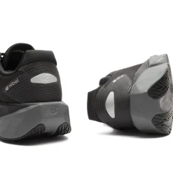 New Balance Fuelcell Rebel v5 Sneaker