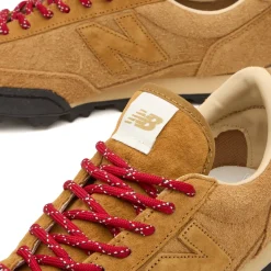New Balance Gator Run Sneaker
